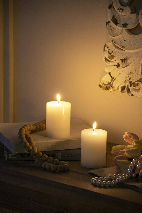 Flameless Candles w/Remote - White