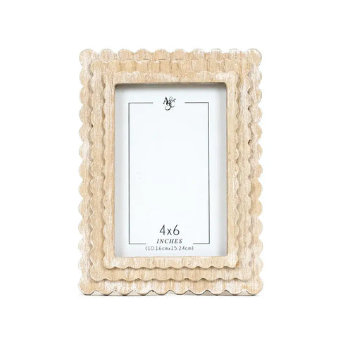 Wood Scallop Photo Frame - Natural Wood