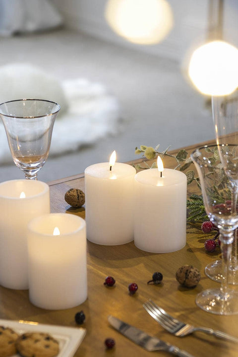 Flameless Candles w/Remote - White