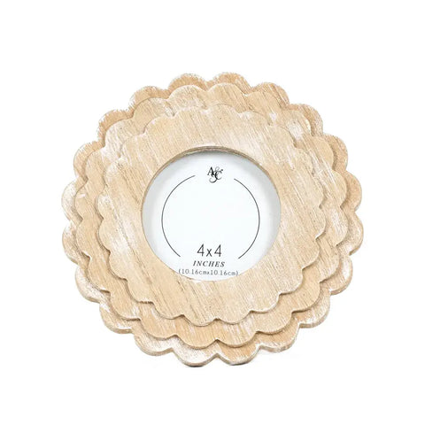 Round Scallop Photo Frame - Natural Wood