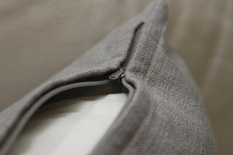 Polyester Pillow Insert - 18 x 18